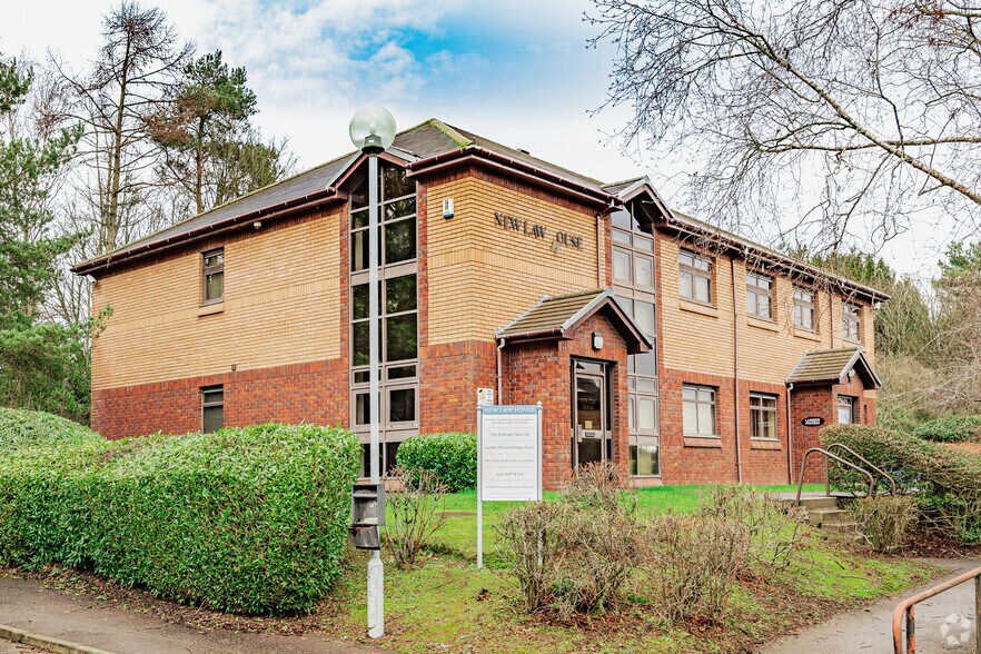 Pentland Ct, Glenrothes à louer - Photo du bâtiment - Image 2 de 2