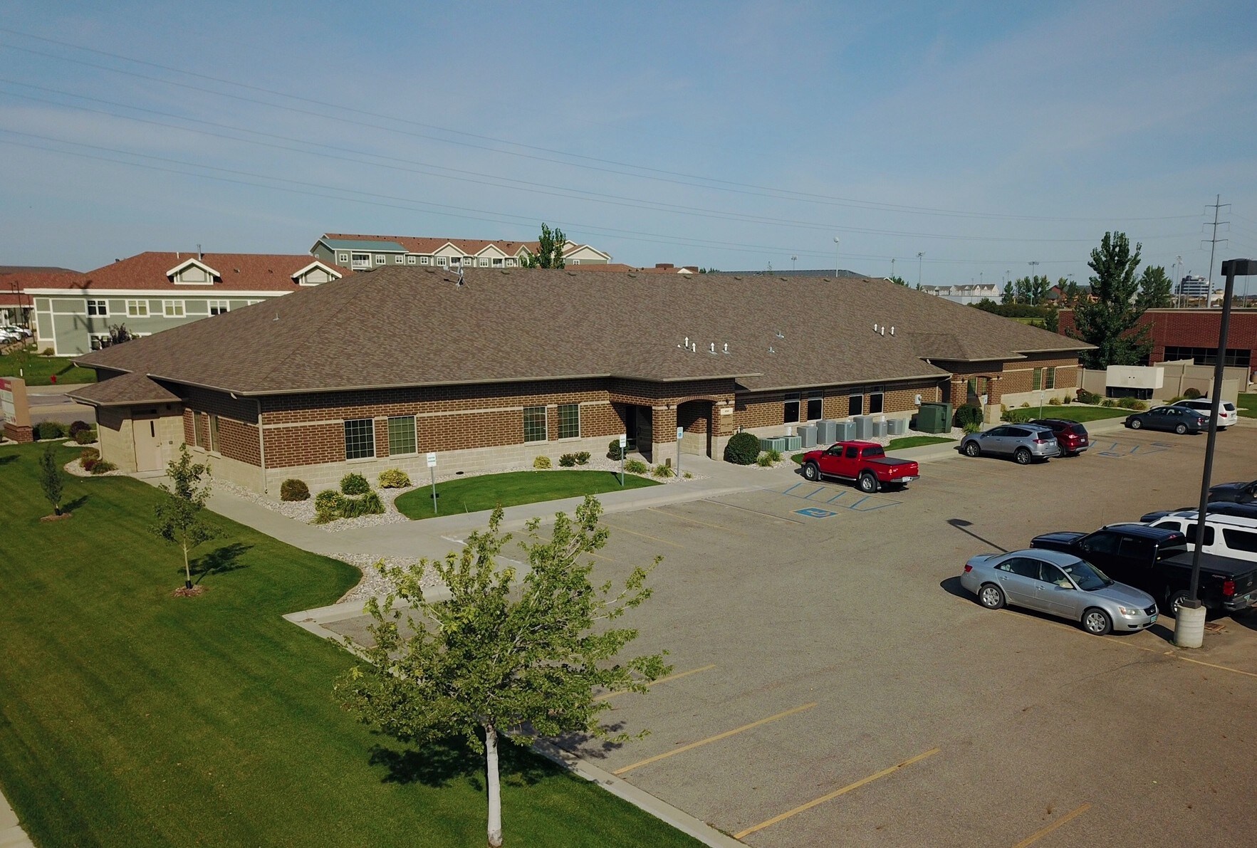 4165 30th Ave S, Fargo, ND à louer Photo principale- Image 1 de 5