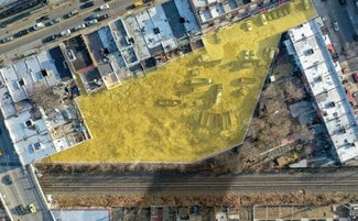 Plus de détails pour 4711 90th St, Elmhurst, NY - Terrain à vendre