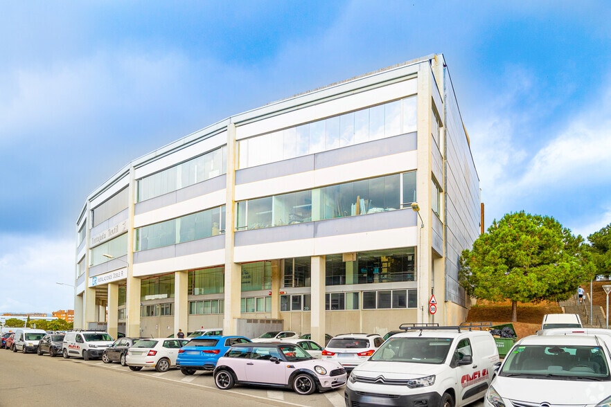 Industrial in Badalona, Barcelona for sale - Building Photo - Image 3 of 3