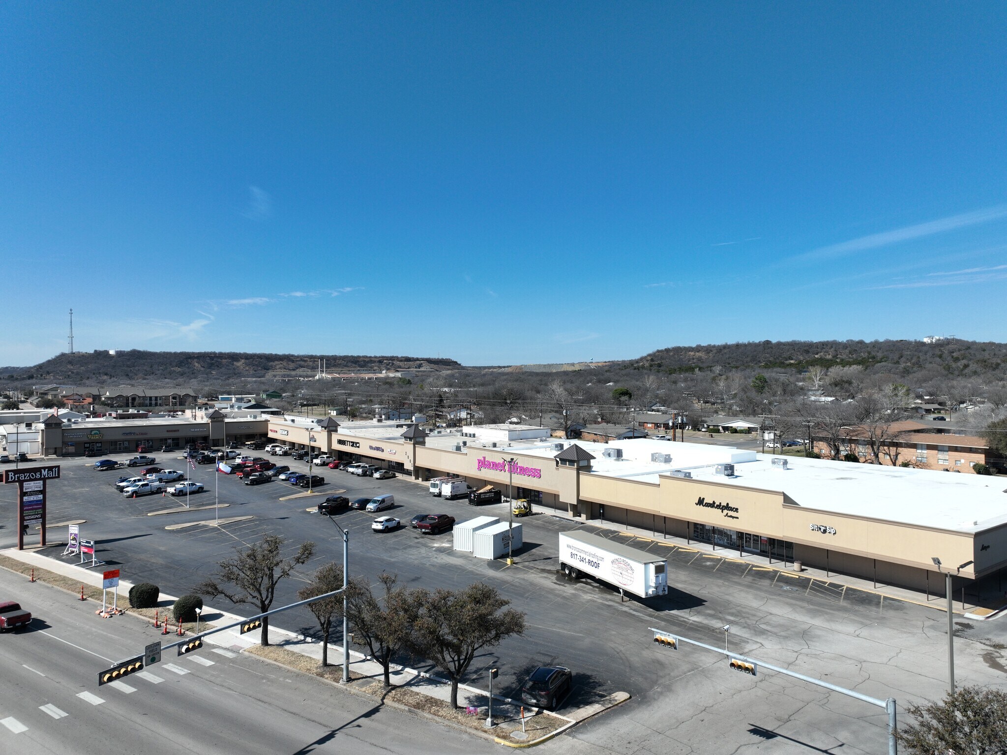 2801 Highway 180 E, Mineral Wells, TX à louer Photo principale- Image 1 de 4