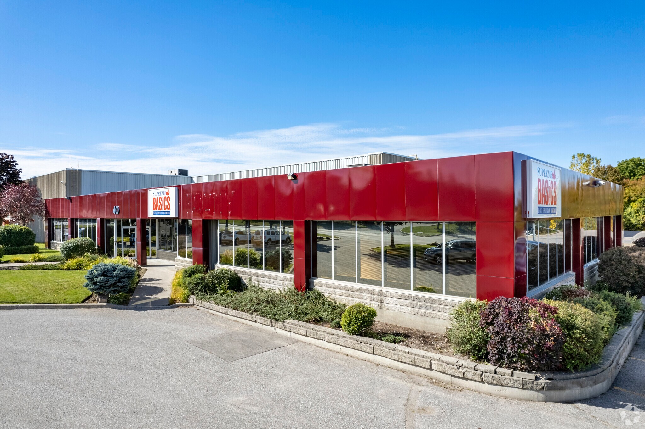 40 W Beaver Creek Rd, Richmond Hill, ON for sale Primary Photo- Image 1 of 1