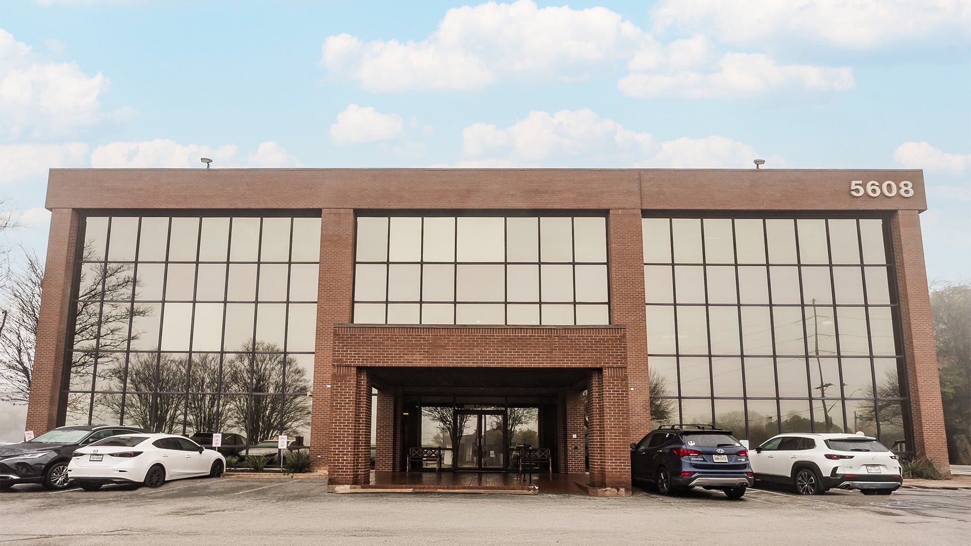 5508 Parkcrest Dr, Austin, TX for lease Building Photo- Image 1 of 7