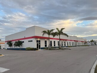 Plus de détails pour 16350 Innovation Ln, Fort Myers, FL - Flex à louer