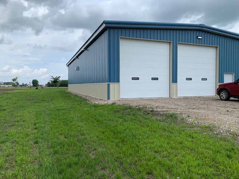 3415 9th SW st, Mason City, IA à vendre - Photo principale - Image 1 de 6