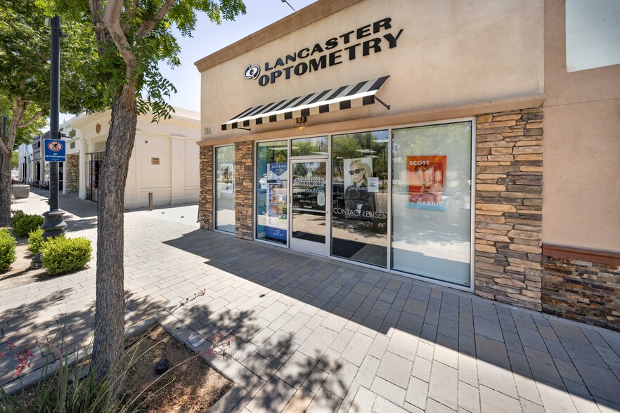516 W Lancaster Blvd, Lancaster, CA for lease - Building Photo - Image 1 of 13