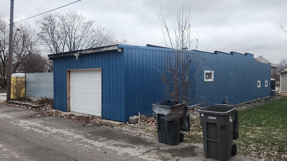 2421 Central Ave, Indianapolis, IN for sale - Building Photo - Image 2 of 3