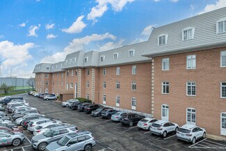 Plus de détails pour 188 Industrial Dr, Elmhurst, IL - Bureau à louer