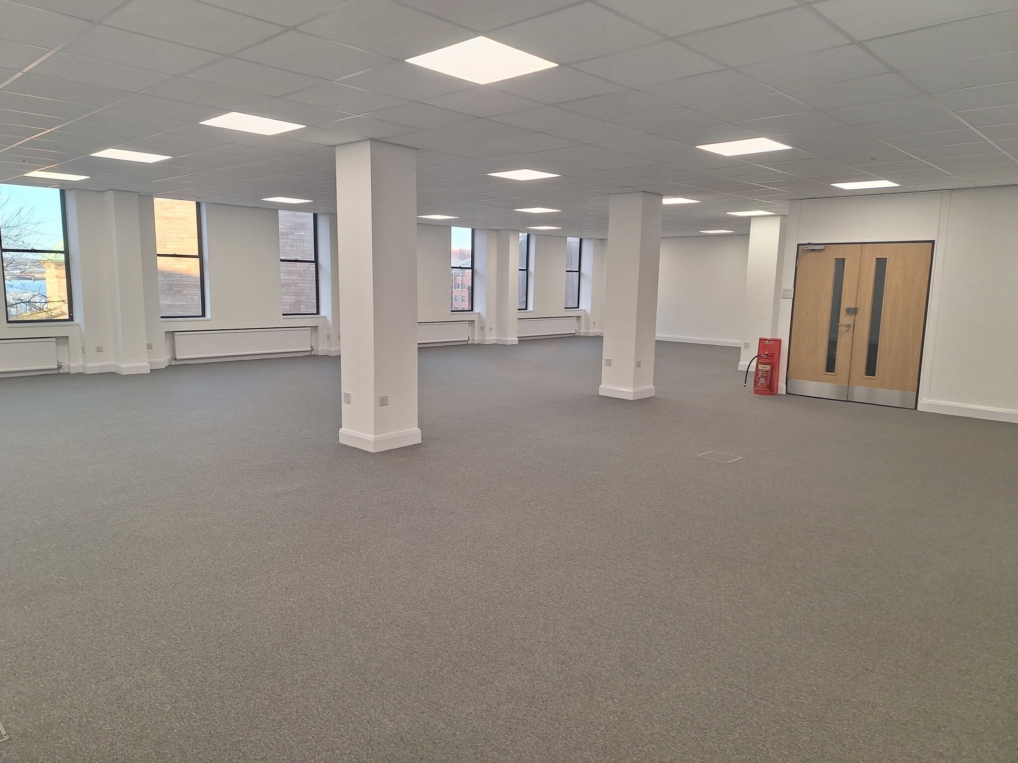 Old Church Yard, Liverpool à louer Photo du bâtiment- Image 1 de 27