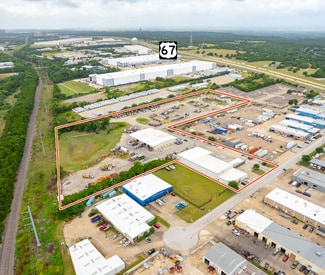 Plus de détails pour 930 Kck Way, Cedar Hill, TX - Industriel à louer