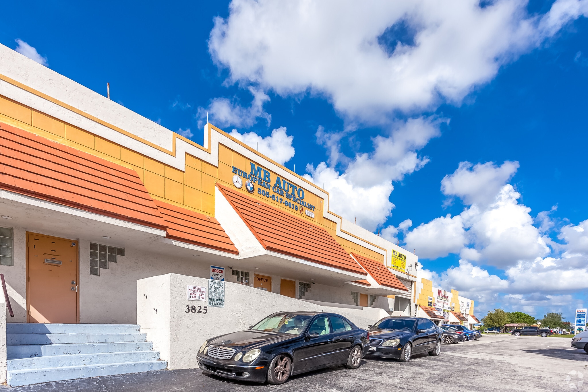 3821-3825 NW 135th St, Opa-locka, FL à louer Photo principale- Image 1 de 11