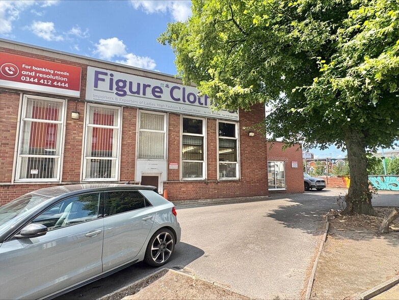 25-31 Cheetham Hill Rd, Manchester à louer - Photo du bâtiment - Image 3 de 3