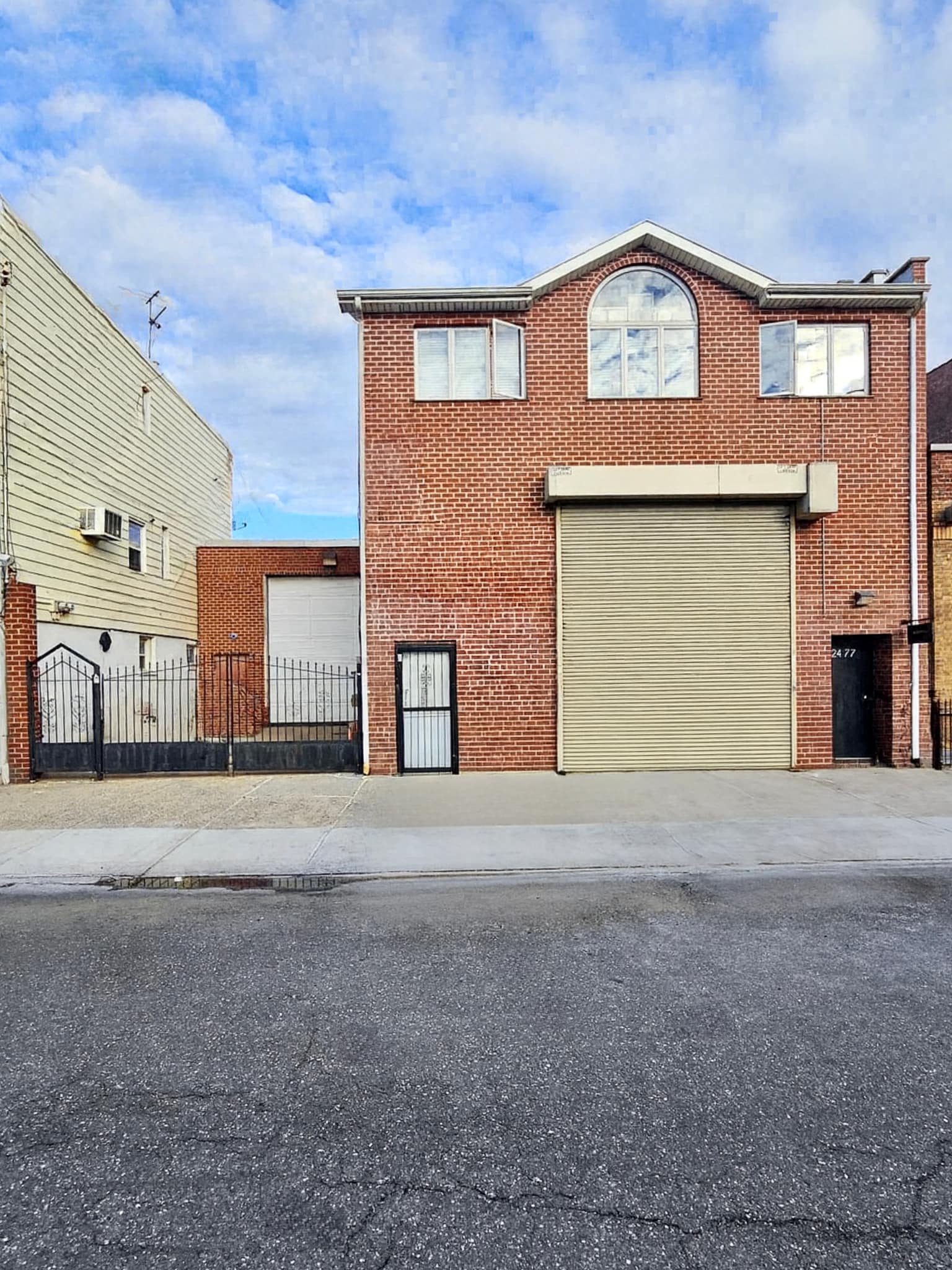 2477 47th St, Astoria, NY for sale Building Photo- Image 1 of 4