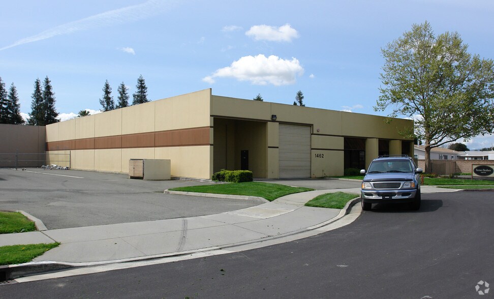 1462 Seareel Pl, San Jose, CA à vendre - Photo du bâtiment - Image 2 de 5