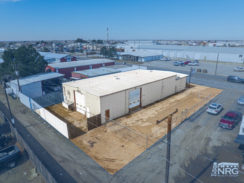 130 E 52nd St, Odessa, TX à louer - Photo du bâtiment - Image 3 de 13