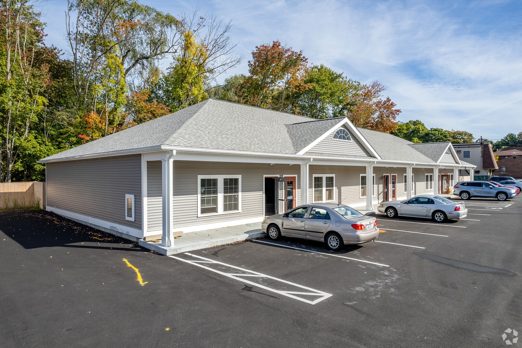 294 Cowesett Ave, West Warwick, RI for lease Primary Photo- Image 1 of 20