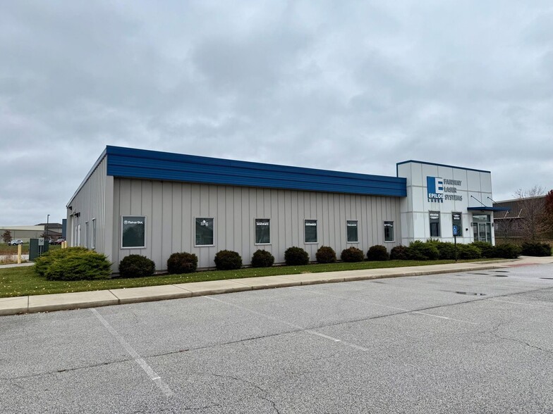 950 Transport Dr, Valparaiso, IN à vendre - Photo du bâtiment - Image 3 de 11