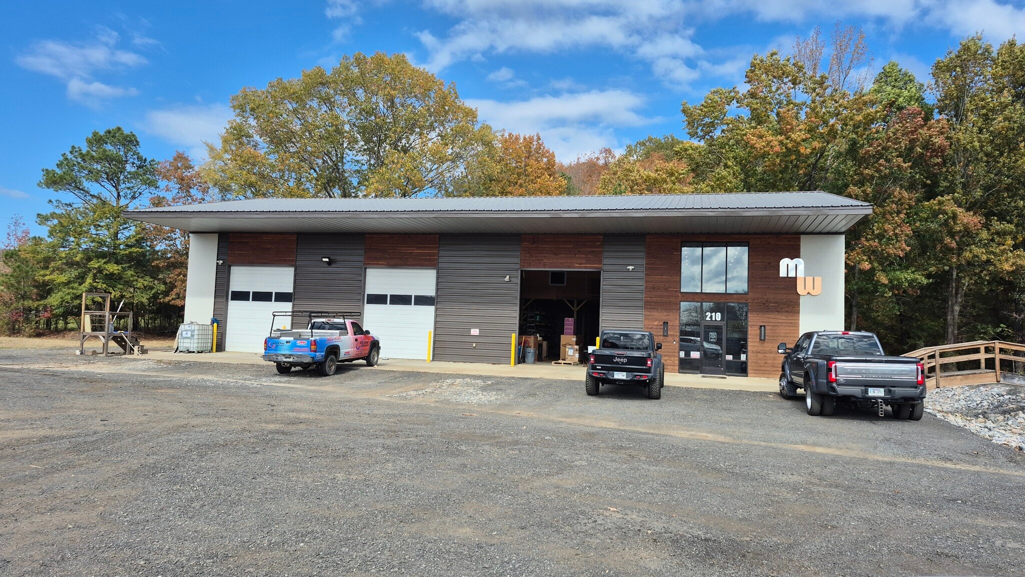 210 Stanage Dr, Hot Springs National Park, AR for lease Primary Photo- Image 1 of 2