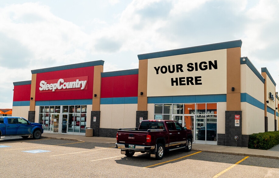 801-925 18th St N, Brandon, MB for lease - Building Photo - Image 2 of 30