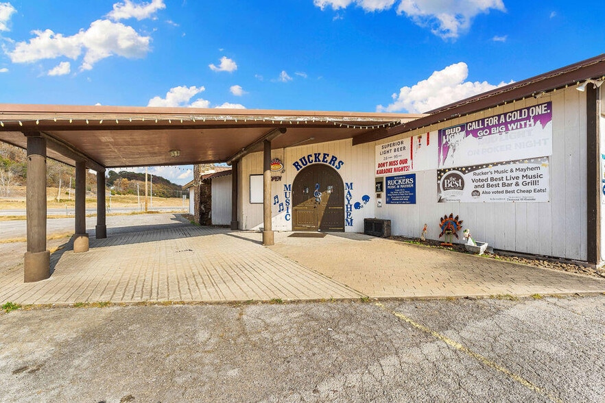 76 Wright Hill Lane, Pineville, MO à vendre - Photo du bâtiment - Image 2 de 13