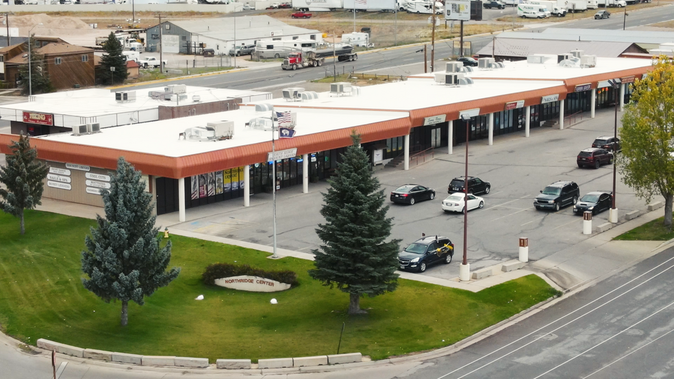 1660 N 4th St, Laramie, WY for lease - Primary Photo - Image 1 of 12