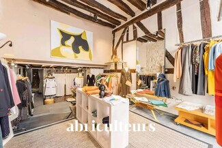 Plus de détails pour Commerce de détail à vendre