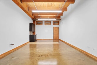 1800-1814 W Cuyler Ave, Chicago, IL à louer Photo intérieure- Image 2 de 3