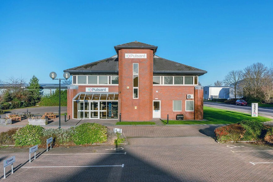 Queensway S, Gateshead for sale - Building Photo - Image 2 of 12