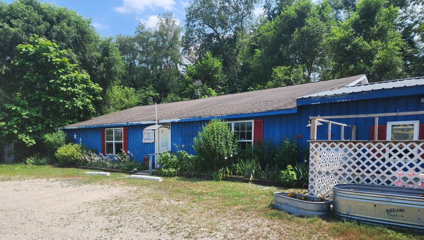 245 E Toto Rd, Knox, IN à vendre Photo du bâtiment- Image 1 de 8