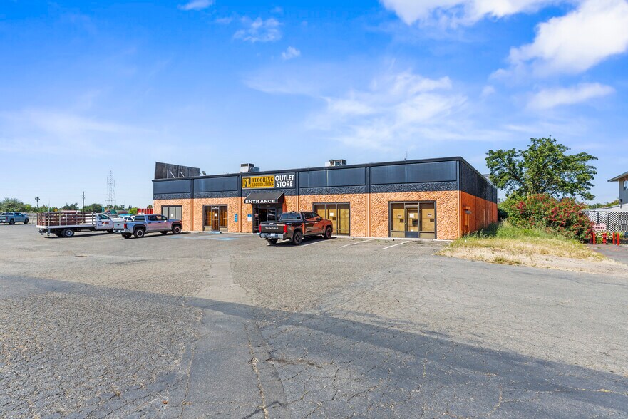 29 Massie Ct, Sacramento, CA à vendre - Photo du bâtiment - Image 3 de 7