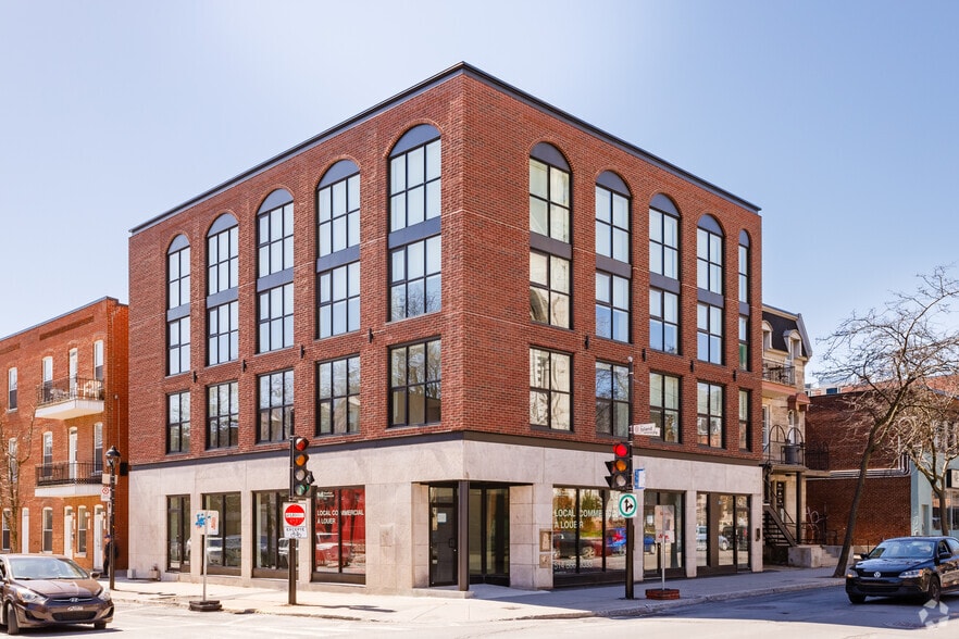 2100-2104 Rue du Centre, Montréal, QC for sale - Building Photo - Image 1 of 1
