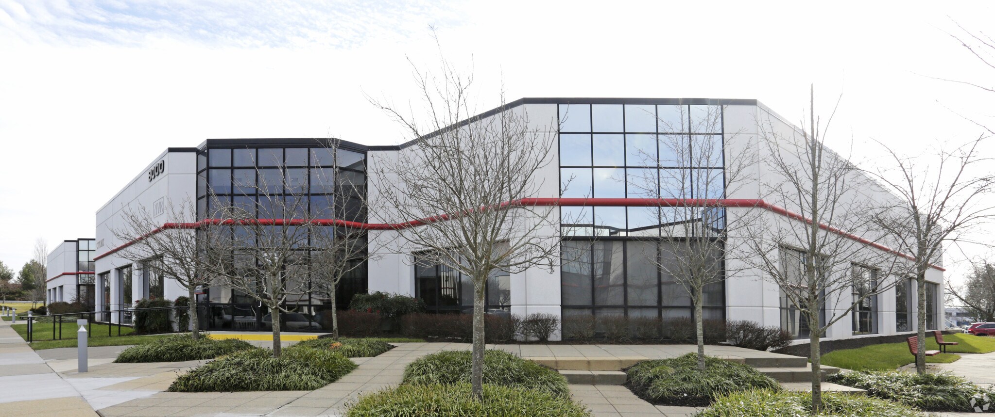 8000 Virginia Manor Rd, Beltsville, MD à louer Photo du bâtiment- Image 1 de 4