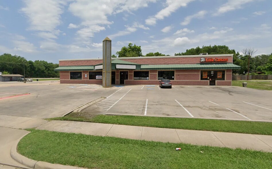 1431 W Morton St, Denison, TX à louer - Photo du bâtiment - Image 1 de 6