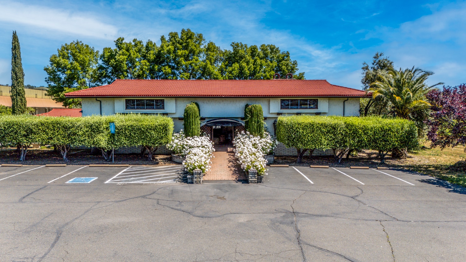 501 Parducci Rd, Ukiah, CA for lease Primary Photo- Image 1 of 14
