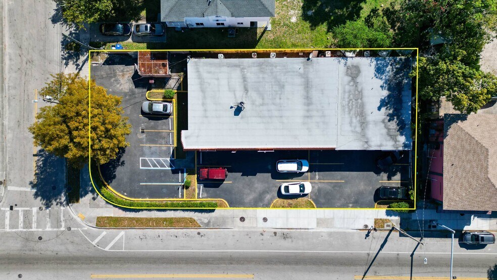 5931-5969 NW 2nd Ave, Miami, FL à louer - Photo du bâtiment - Image 3 de 11