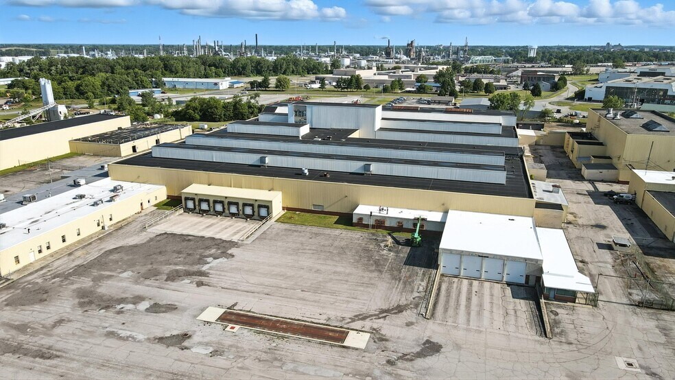 750 Buckeye Rd, Lima, OH à louer - Photo du bâtiment - Image 3 de 12