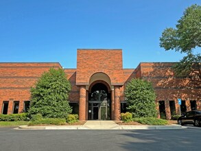 8125 Troon Cir, Austell, GA for lease Building Photo- Image 2 of 9