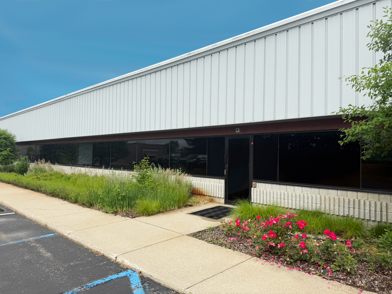 839 Lenox Ave, Portage, MI for lease - Building Photo - Image 3 of 3