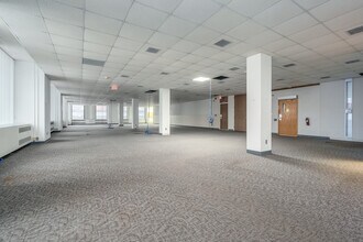 151 S Rose St, Kalamazoo, MI for lease Interior Photo- Image 2 of 10