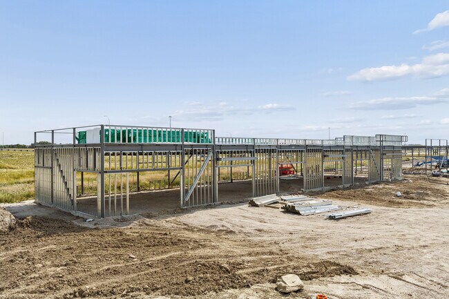 Plus de détails pour 3105 Main St SW, Airdrie, AB - Commerce de détail à vendre