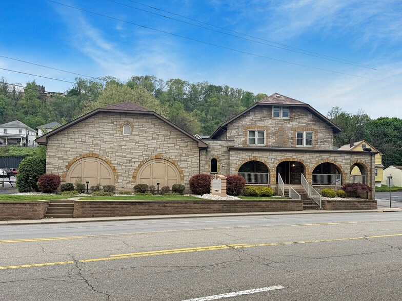 3721 Main St, Weirton, WV for sale - Building Photo - Image 1 of 97