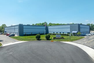 Plus de détails pour 37 Farinella Dr, East Hanover, NJ - Industriel à vendre