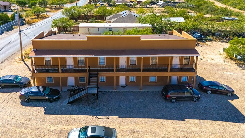 852 Wagon Wheel Rd, Eagle Pass, TX à vendre - Photo du bâtiment - Image 2 de 14