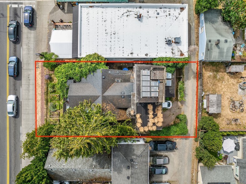 652 NW 85th St, Seattle, WA à vendre - Photo du bâtiment - Image 3 de 15