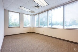 1829 Eastchester Dr, High Point, NC for lease Building Photo- Image 2 of 10