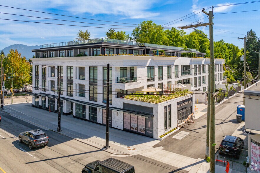 3668 W 10th Ave, Vancouver, BC for sale - Building Photo - Image 3 of 3
