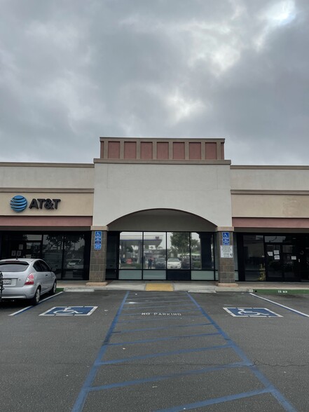 1950-1964 N Rose Ave, Oxnard, CA for lease - Building Photo - Image 1 of 7