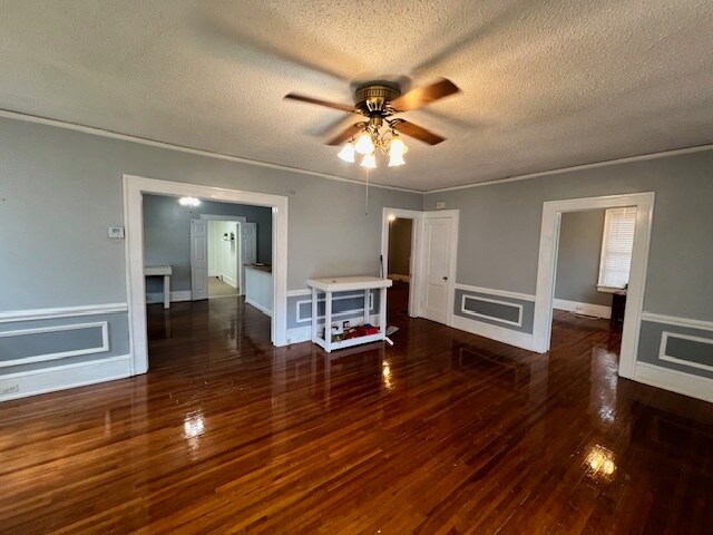 501 W Garrison Blvd, Gastonia, NC à louer - Photo intérieure - Image 3 de 15