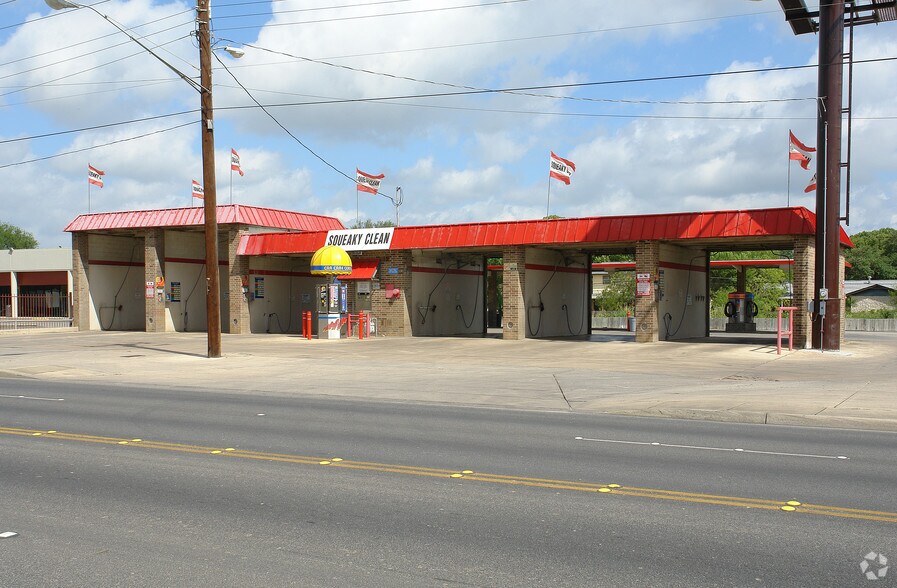 3271 Nacogdoches Rd, San Antonio, TX à vendre - Photo principale - Image 1 de 2