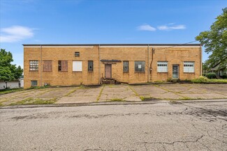 Plus de détails pour 713 Hall Ave, Aliquippa, PA - Industriel à vendre